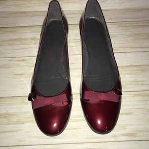 Stuart Weitzman Shoes Burgundy Patent Flats Ribbon Bow size 10.5 Stunning